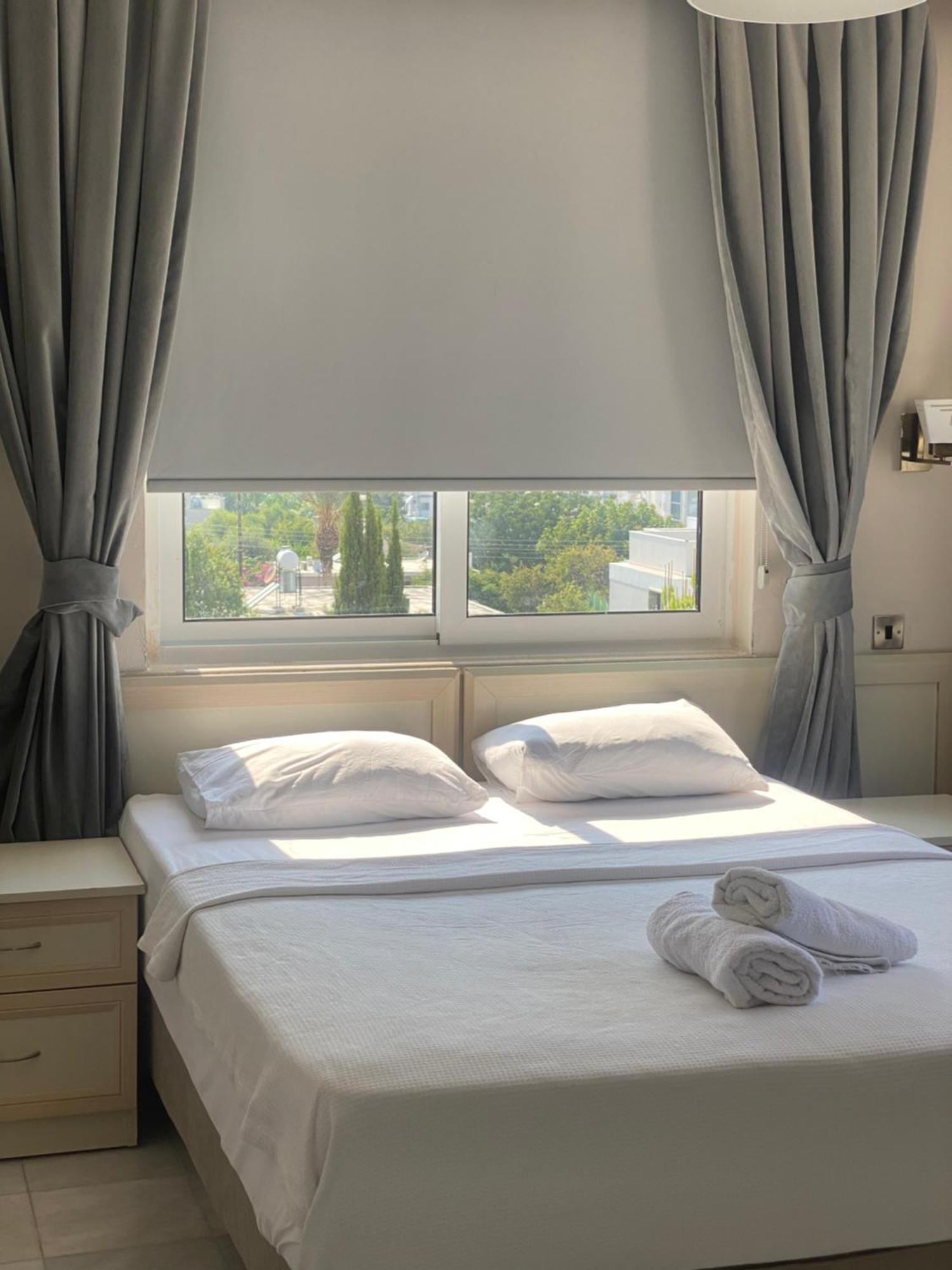 The Prince Inn Hotel & Villas Agios Georgios  Eksteriør bilde