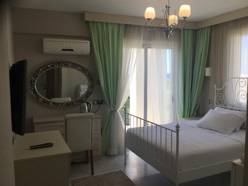 The Prince Inn Hotel & Villas Agios Georgios  Eksteriør bilde